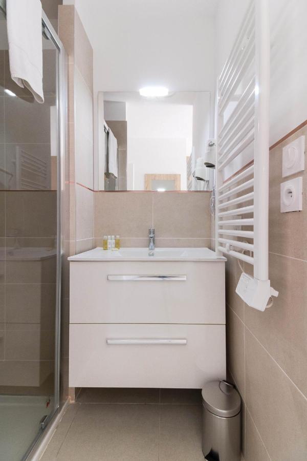 Select'Sohome - Residence Le Poseidon - Appartement En Duplex Avec Parking Prive Et Piscine ! - Pos-F Bormes-les-Mimosas Exterior foto